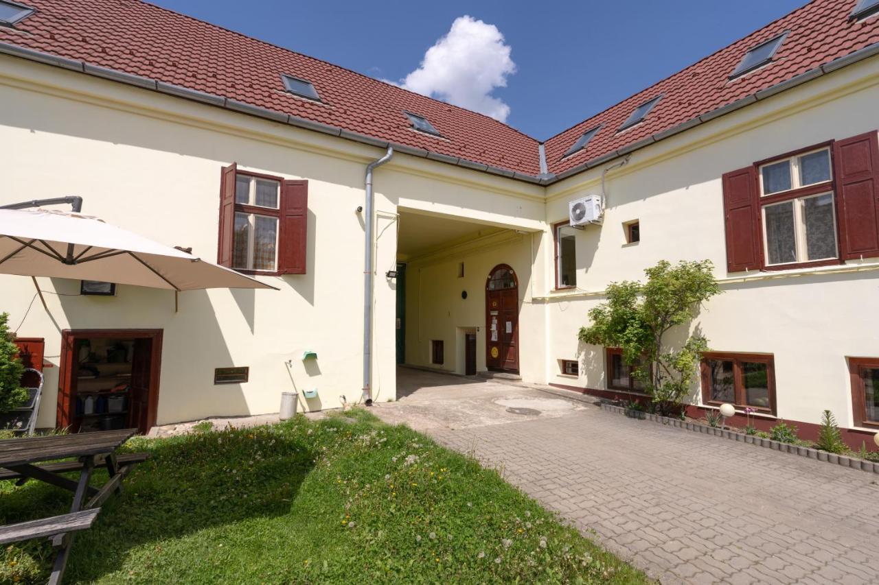 Pension Greenhouse Sibiu Exterior photo