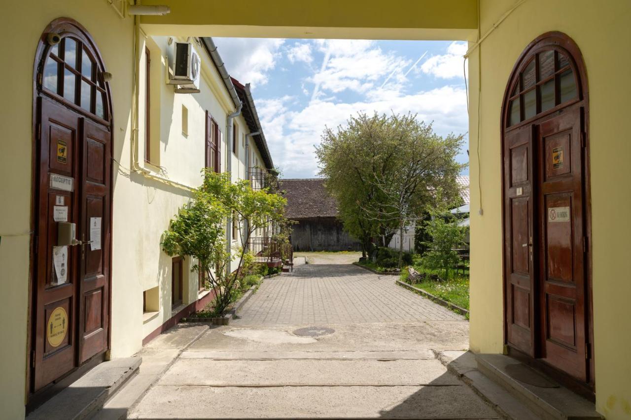 Pension Greenhouse Sibiu Exterior photo